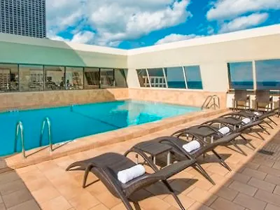 Homewood By Hilton Downtown - Magnificent Mile Hotel 3*