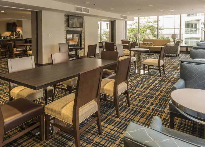 Homewood By Hilton Downtown - Magnificent Mile