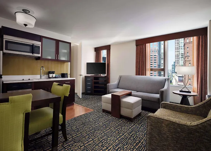 Homewood By Hilton Downtown - Magnificent Mile Chicago