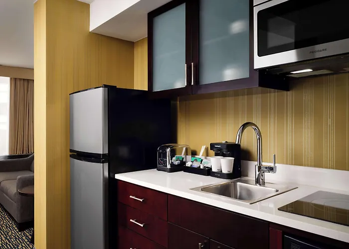 Hotel Homewood By Hilton Downtown - Magnificent Mile