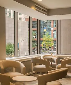 Homewood By Hilton Downtown - Magnificent Mile Hotel 3*